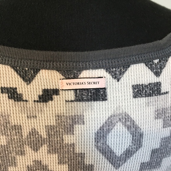 Victoria's Secret Geometric Fireside Waffle Top, XS - Picture 8 of 10